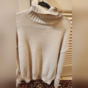 NWT Ladies FRINGE SWEATER